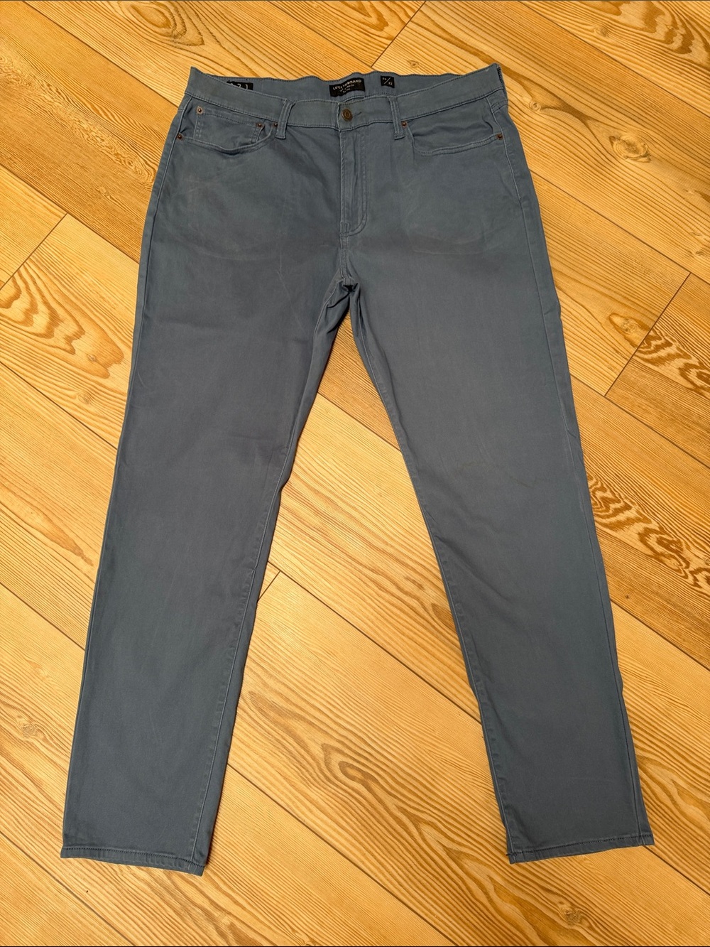 Lucky Brand Men's Slim Straight Jeans in Slate Gray-Blue